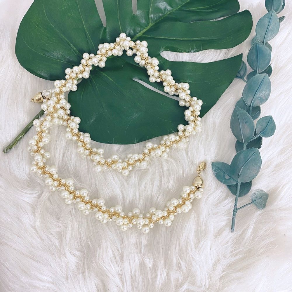 Faux pearl necklace‎